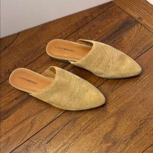 Lucky Brand Tan Suede Pointed Toe Mules